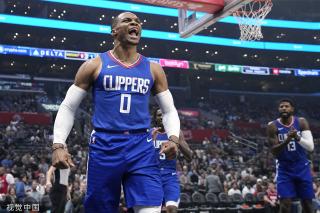 了自己的领 了自己的领