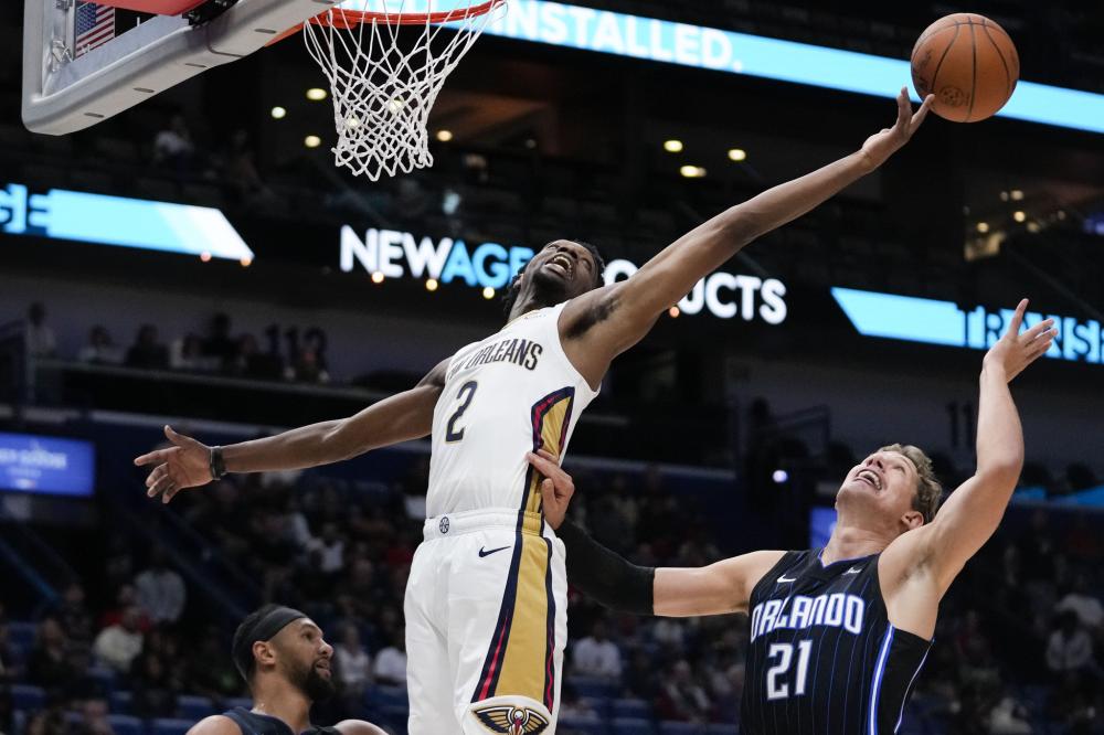 也使她错失 也使她错失