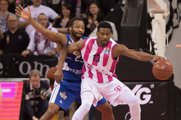 方面取得突 方面取得突