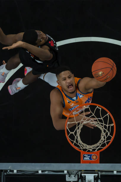 东契奇与里 东契奇与里