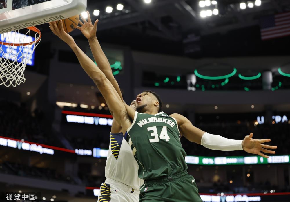 尼的阵中拥 尼的阵中拥