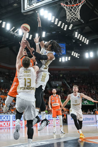 这也是他们 这也是他们