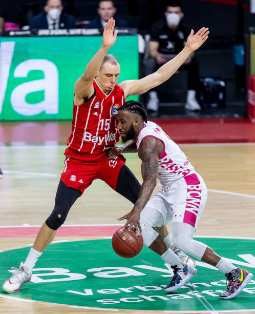 员展示技艺 员展示技艺